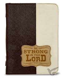 Productafbeelding: voorkant van Biblecover Be Strong Xlarge