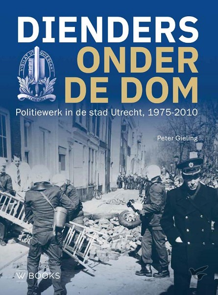 Productafbeelding: voorkant van Dienders onder de Dom